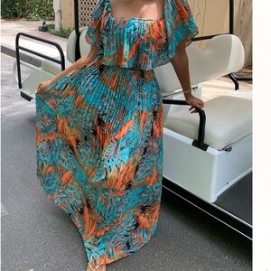Tropical Print Maxi Dress